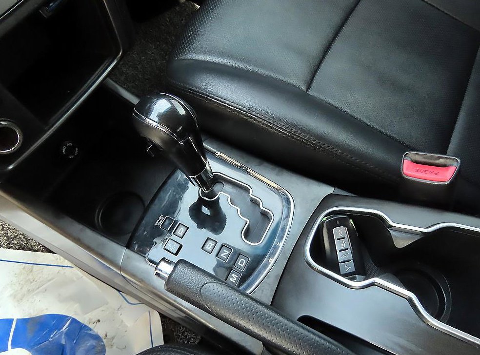 KG모빌리티(쌍용)  코란도 2.2 RX 4WD 사진 10