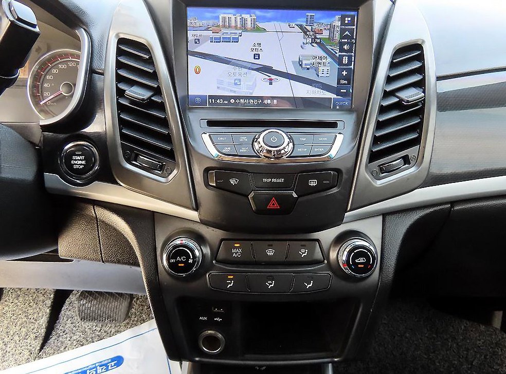 KG모빌리티(쌍용)  코란도 2.2 RX 4WD 사진 13