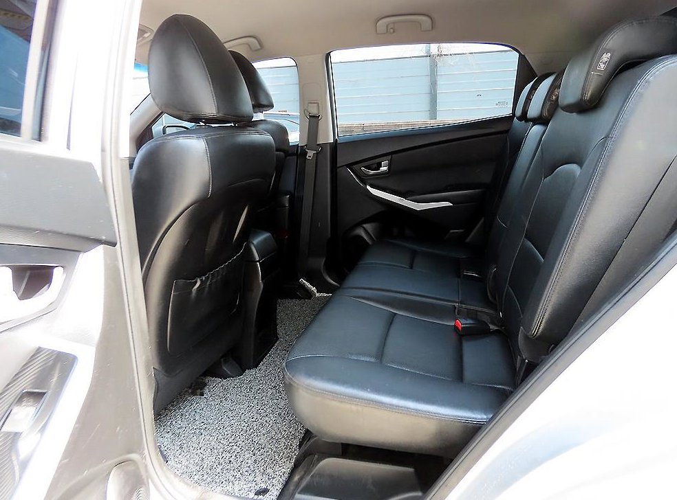 KG모빌리티(쌍용)  코란도 2.2 RX 4WD 사진 6