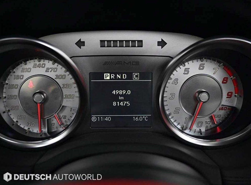 벤츠 SLS AMG 로드스터 사진 8