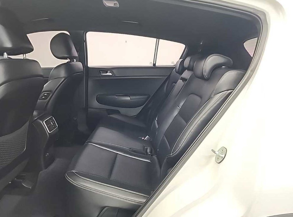 기아 스포티지 2.0 디젤 2WD 사진 12