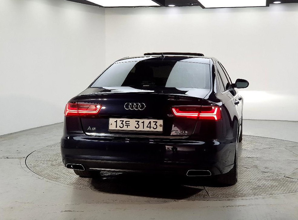 아우디 A6 35 TDI 콰트로 사진 3