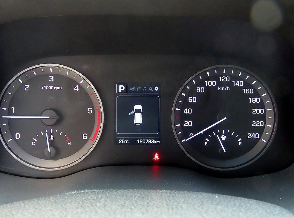 현대 투싼 디젤 1.7 2WD 사진 9