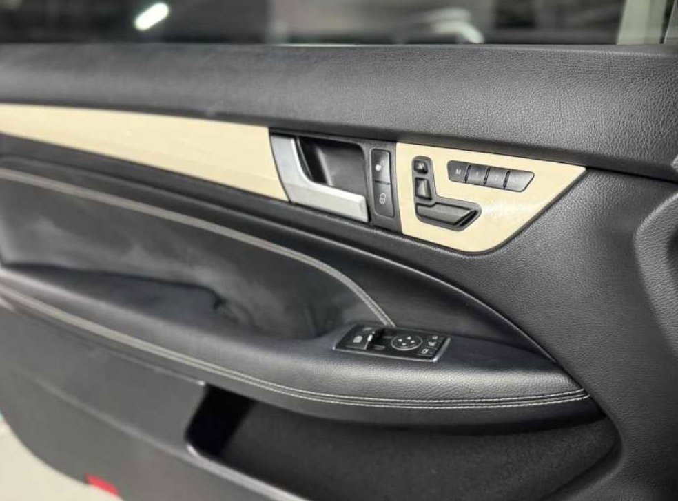 벤츠 C 클래스 C220 CDI 쿠페 사진 12