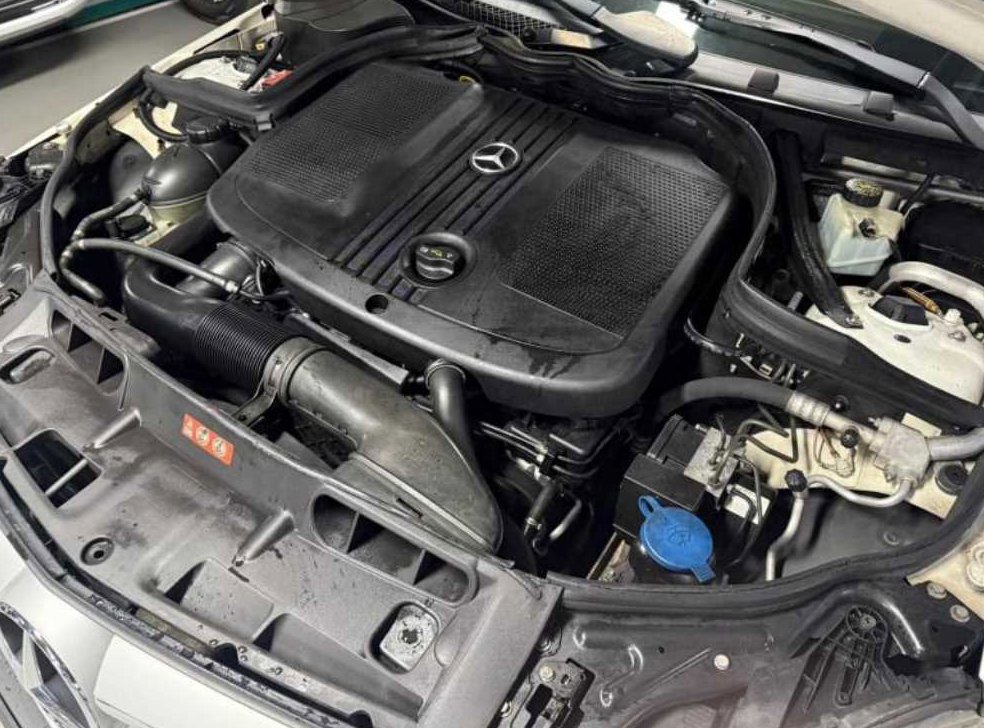 벤츠 C 클래스 C220 CDI 쿠페 사진 19
