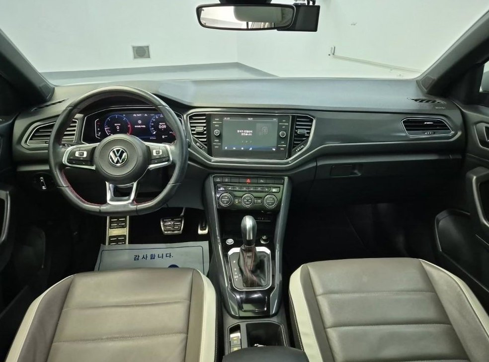 폭스바겐 티록 2.0 TDI 프레스티지 사진 7