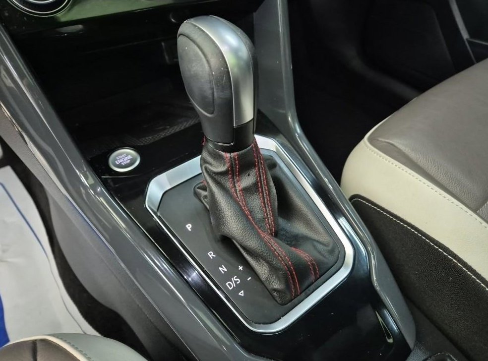 폭스바겐 티록 2.0 TDI 프레스티지 사진 8