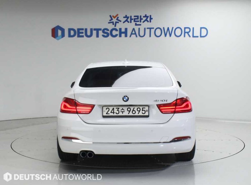 BMW 4시리즈 420i 그란쿠페 럭셔리 사진 4