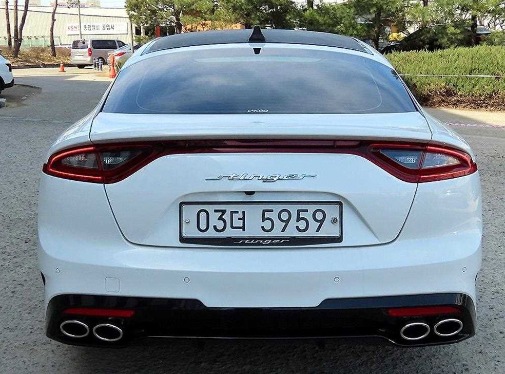 기아 스팅어 가솔린 2.0 터보 2WD 사진 4