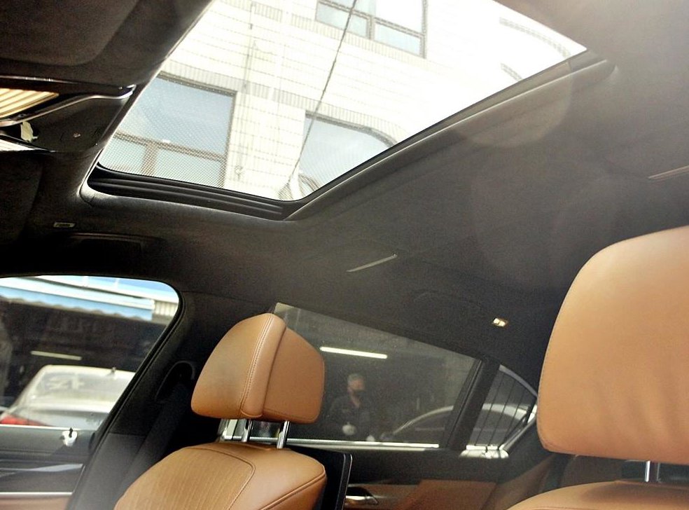 BMW 7시리즈 740Li xDrive M SPORT 스포츠 사진 13