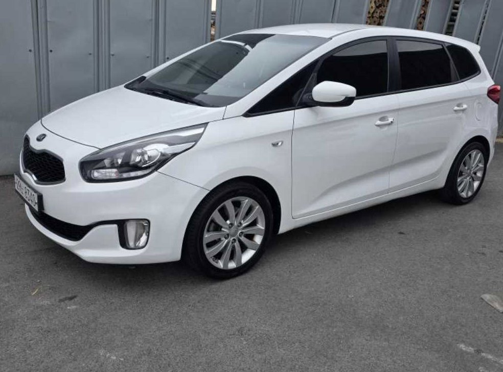 기아 카렌스 1.7 VGT 프레스티지 사진 2