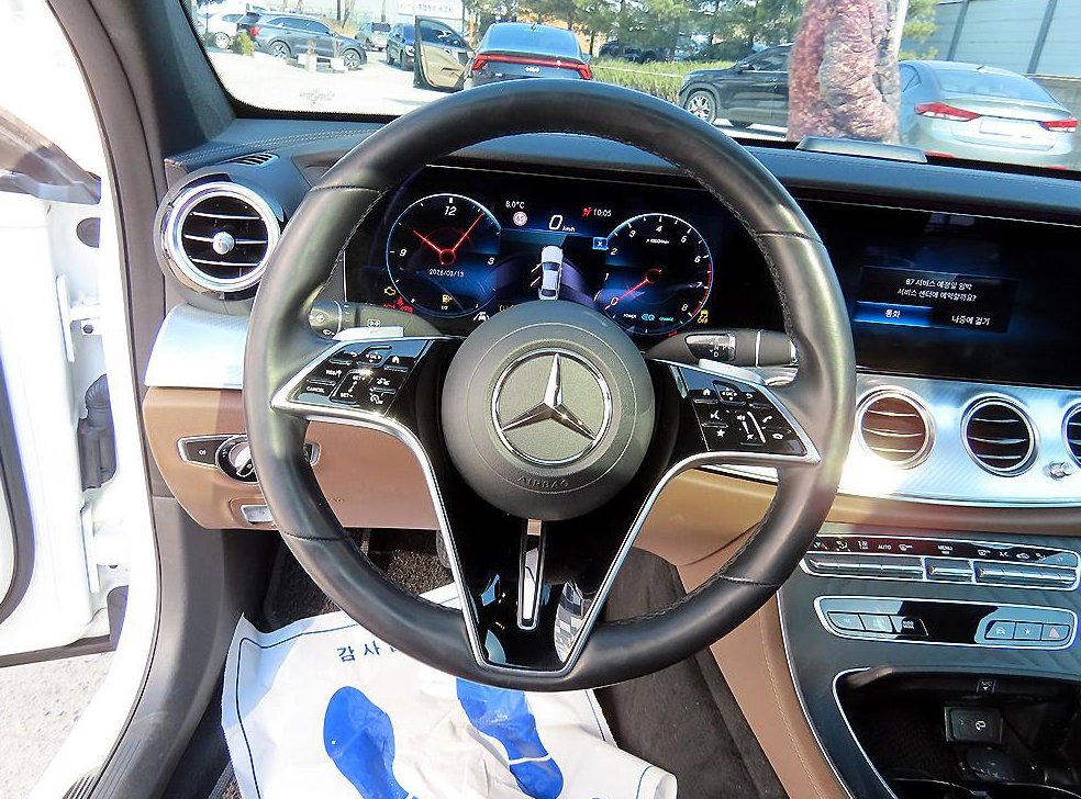 벤츠 E 클래스 E350 4MATIC 아방가르드 사진 8