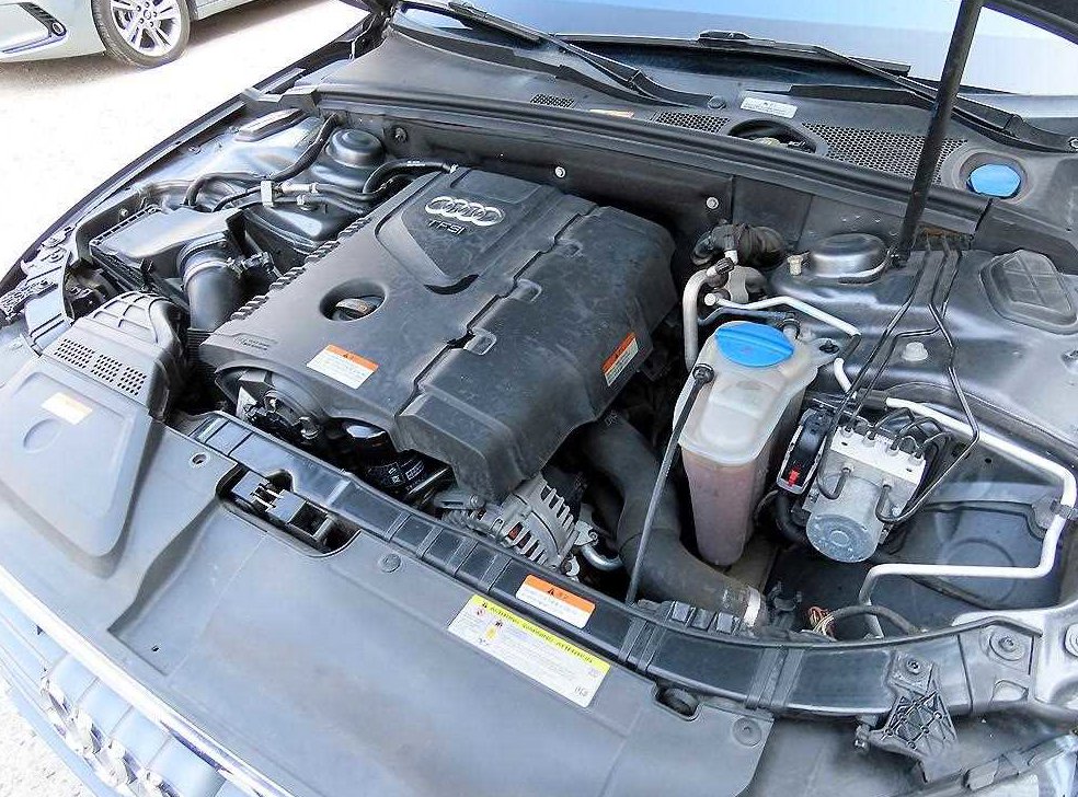 아우디 A4 2.0 TFSI 콰트로 사진 16