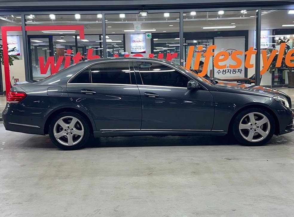 벤츠 E 클래스 E250 CDI 4MATIC 사진 3