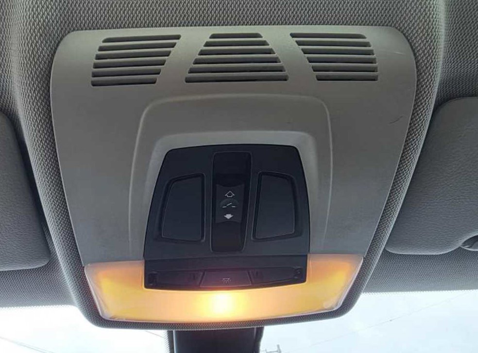 BMW 1시리즈 118d 어반 사진 16