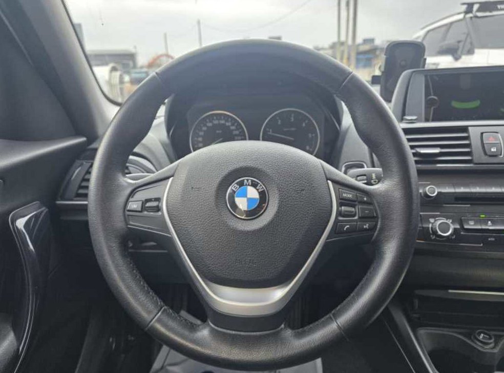 BMW 1시리즈 118d 어반 사진 9