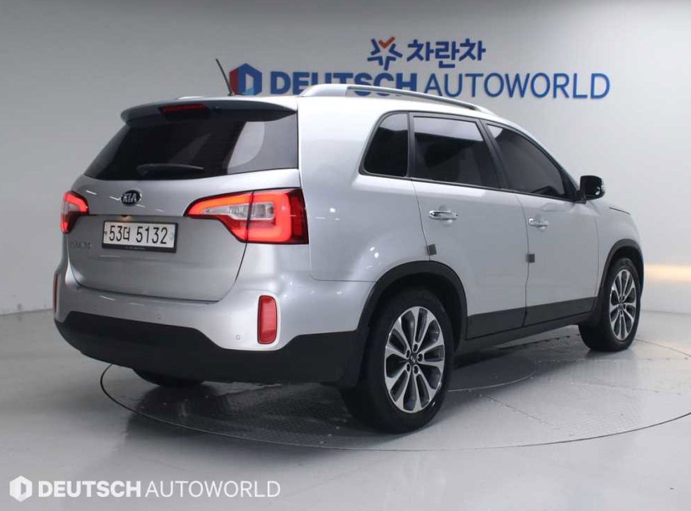 기아 쏘렌토 2WD 2.0 TLX 사진 3