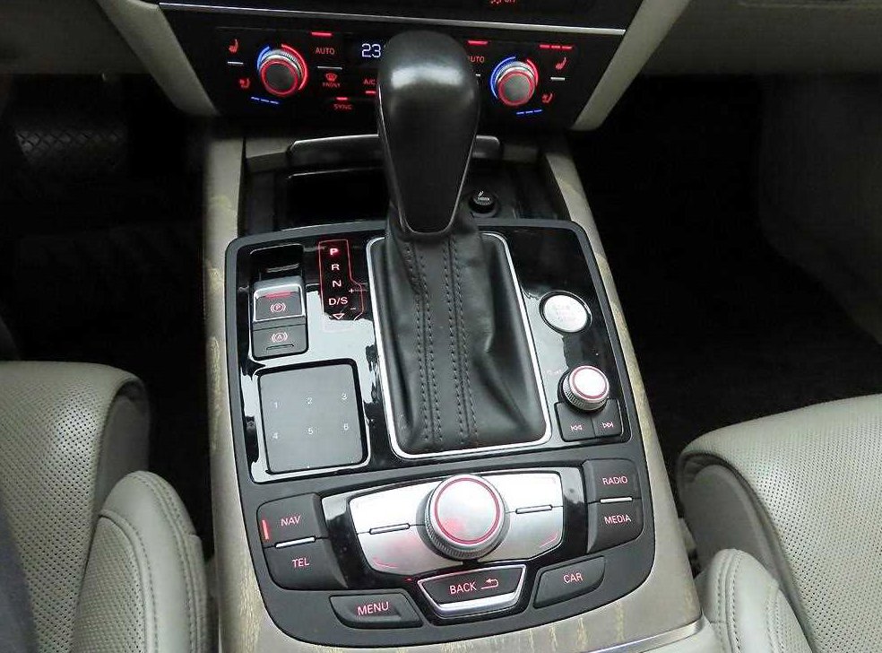아우디 A6 50 TDI 콰트로 사진 10