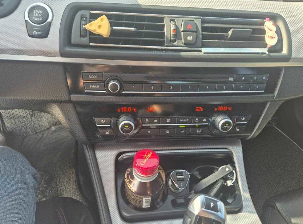 BMW 5시리즈 528i M 스포츠 사진 18