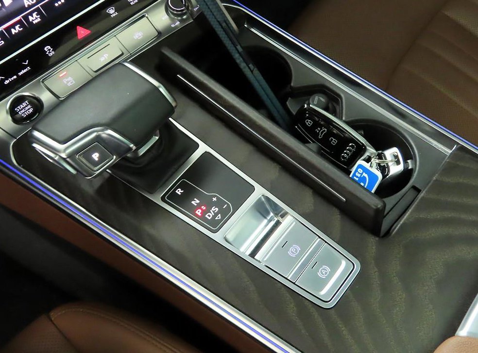 아우디 A6 45 TFSI 프리미엄 사진 10