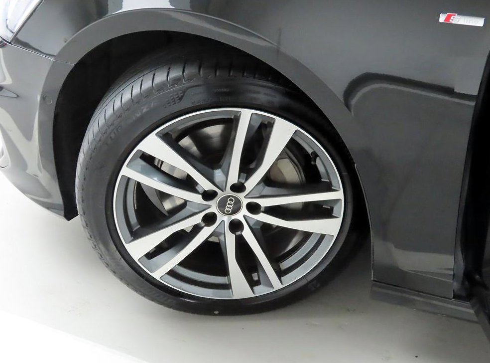 아우디 A6 45 TFSI 프리미엄 사진 19