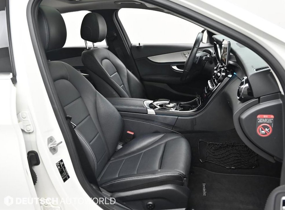 벤츠 C 클래스 C220 d 4MATIC 사진 10