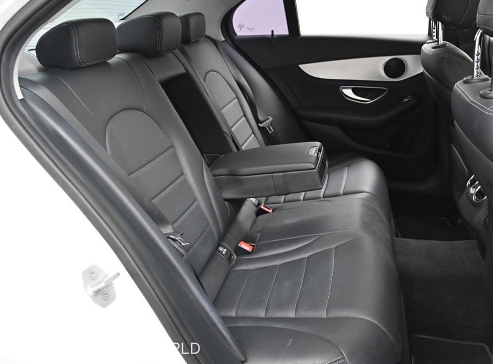 벤츠 C 클래스 C220 d 4MATIC 사진 12