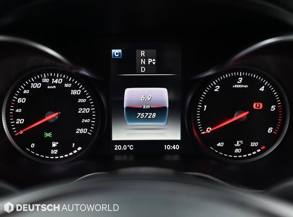 벤츠 C 클래스 C220 d 4MATIC 사진 8