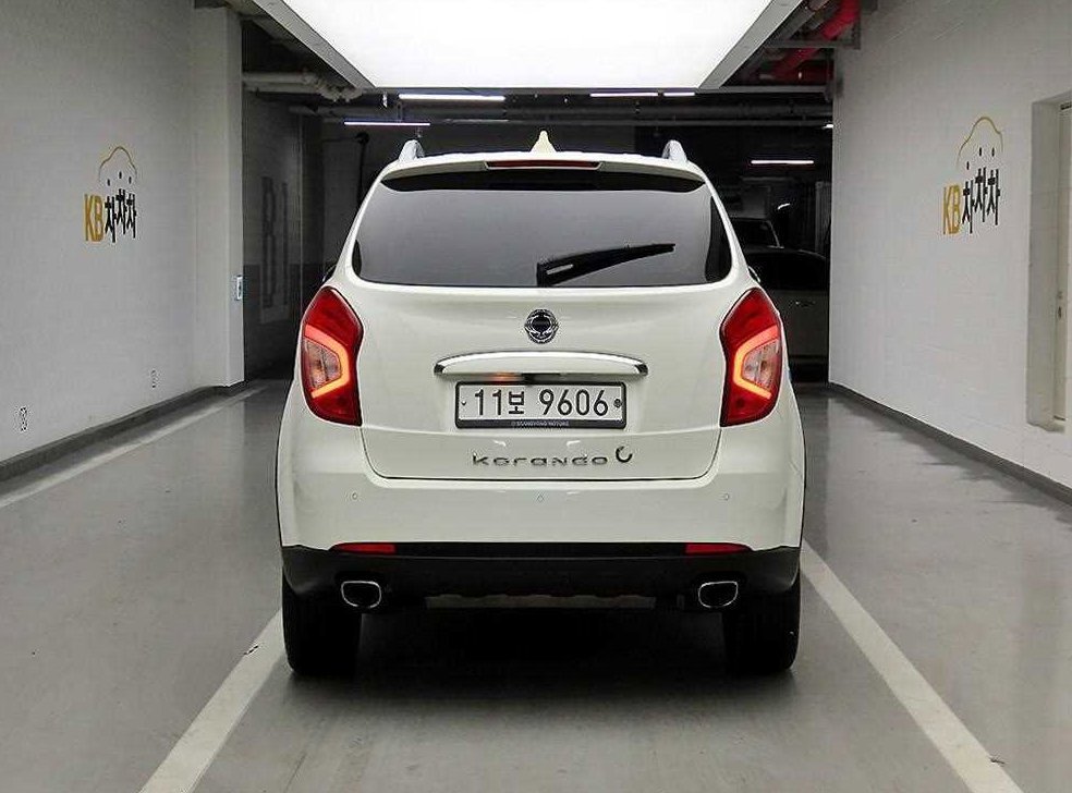 KG모빌리티(쌍용)  코란도 2WD 2.0 RX 사진 3