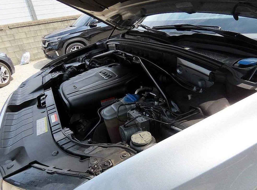 아우디 Q5 2.0 TDI 콰트로 다이나믹 사진 17