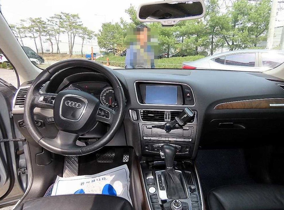 아우디 Q5 2.0 TDI 콰트로 다이나믹 사진 6