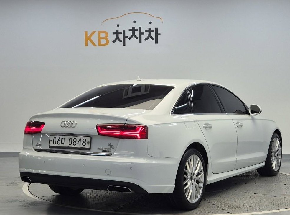 아우디 A6 40 TDI 콰트로 사진 4