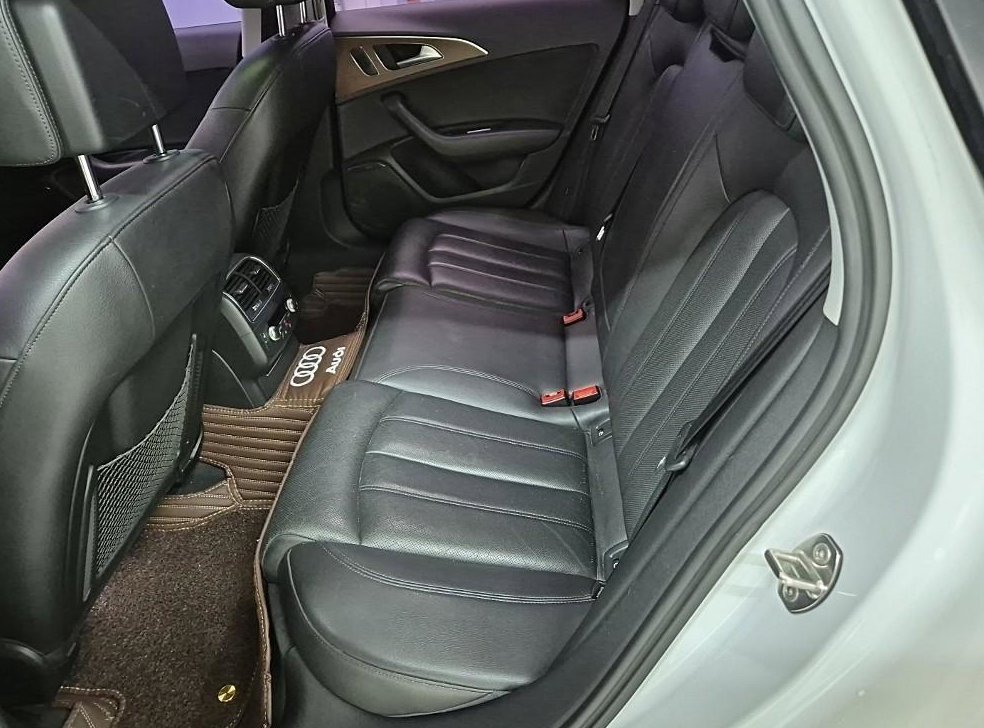 아우디 A6 40 TDI 콰트로 사진 9