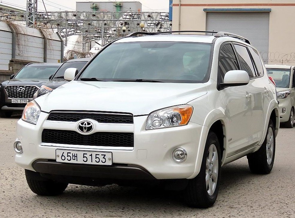 토요타 라브4 2.5 4WD 사진 2