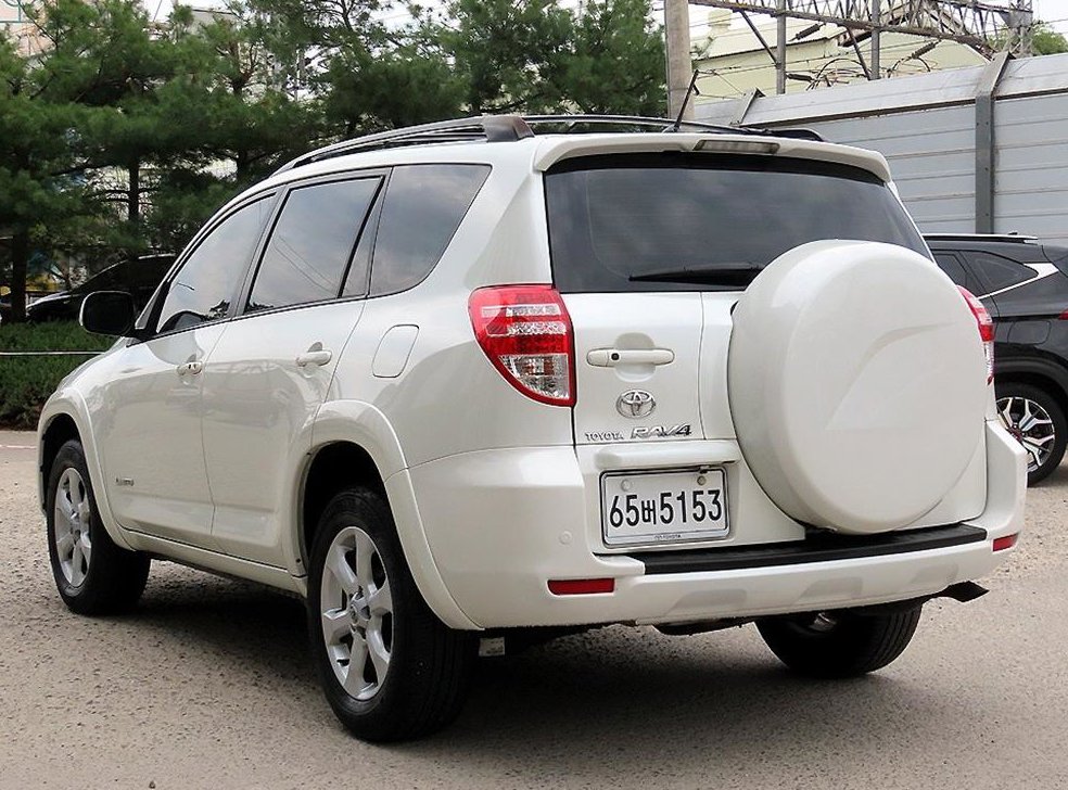 토요타 라브4 2.5 4WD 사진 3