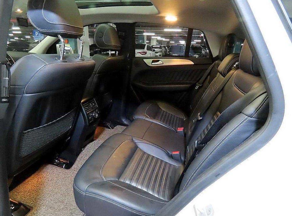 벤츠 GLE 클래스 GLE 350 d 4MATIC 쿠페 사진 7