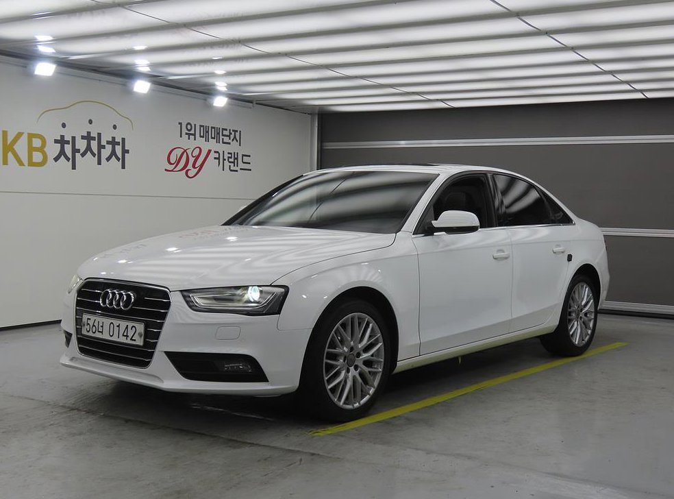 아우디 A4 30 TDI