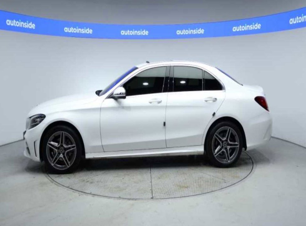 벤츠 C 클래스 C200 AMG LINE 사진 2