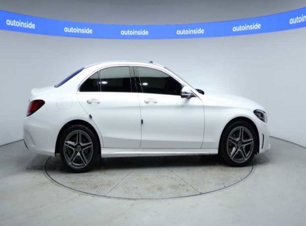 벤츠 C 클래스 C200 AMG LINE 사진 3