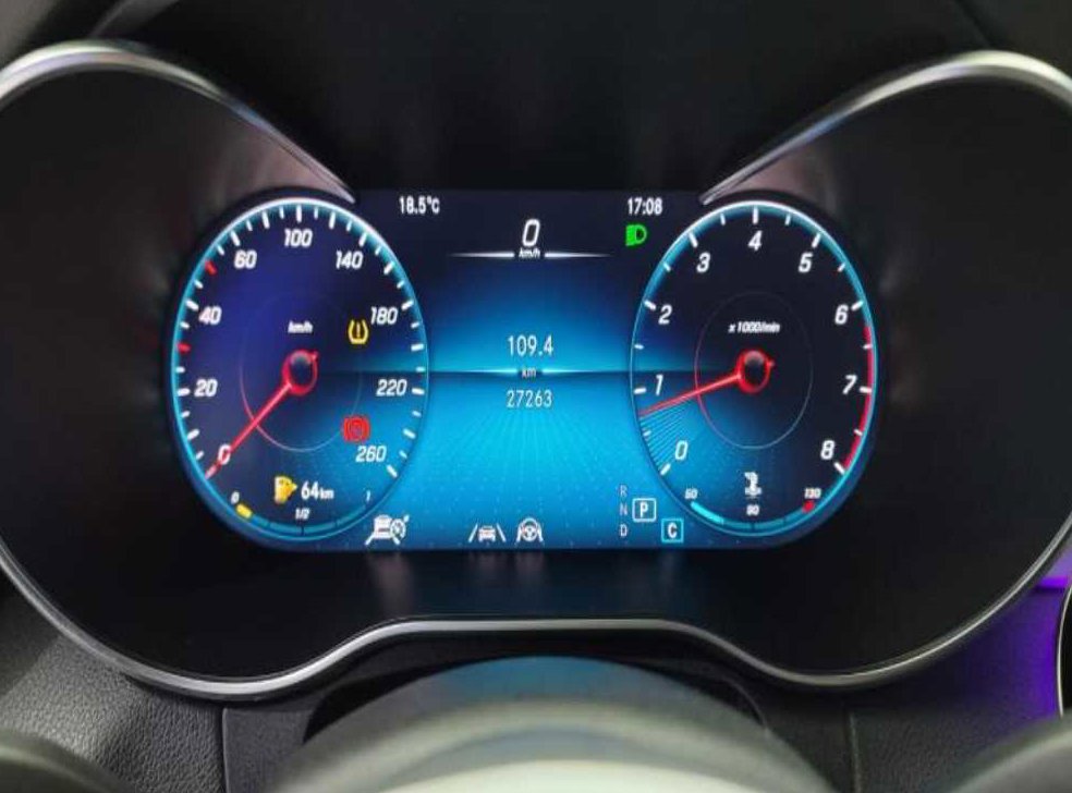 벤츠 C 클래스 C200 AMG LINE 사진 9