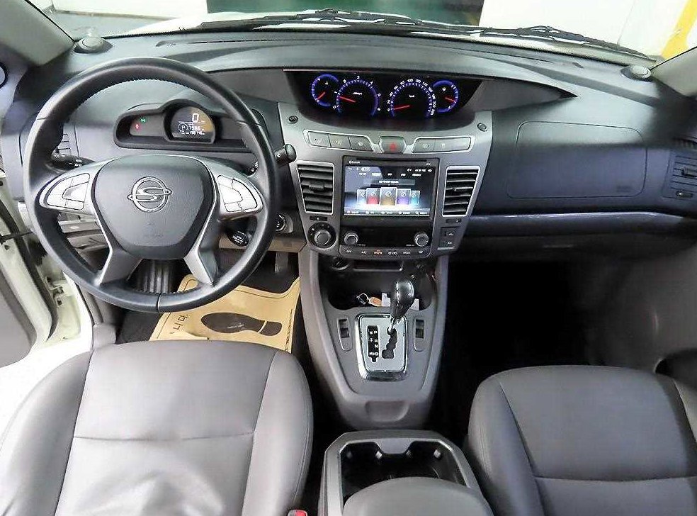 KG모빌리티(쌍용)  코란도 4WD GT 사진 7