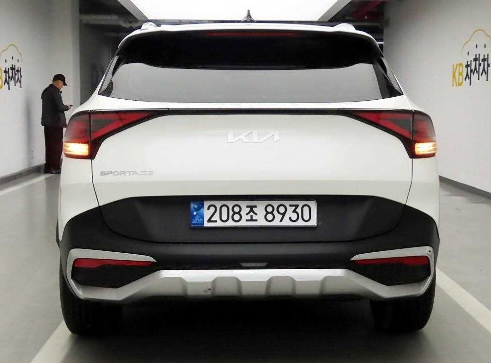 기아 스포티지 2.0 디젤 2WD 사진 3