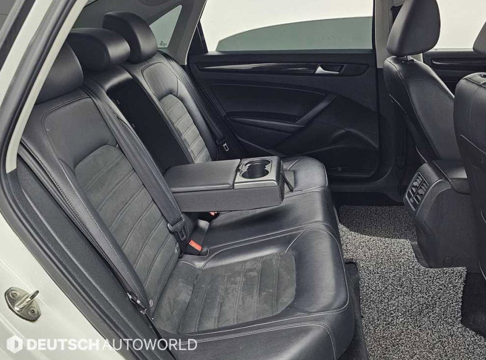 폭스바겐 파사트 2.0 TDI 사진 12