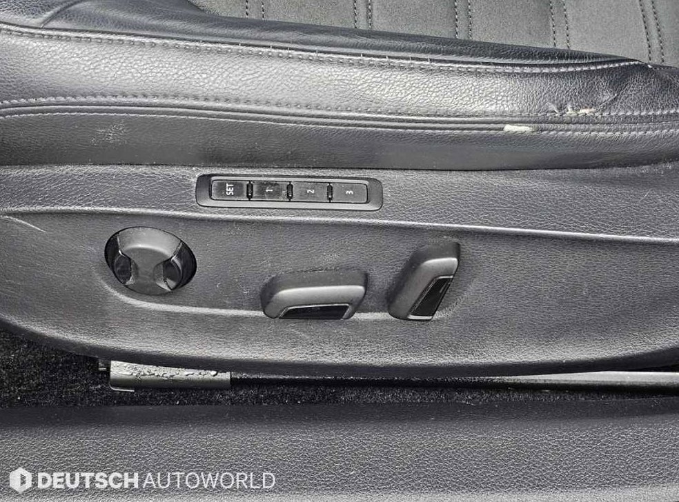 폭스바겐 파사트 2.0 TDI 사진 17