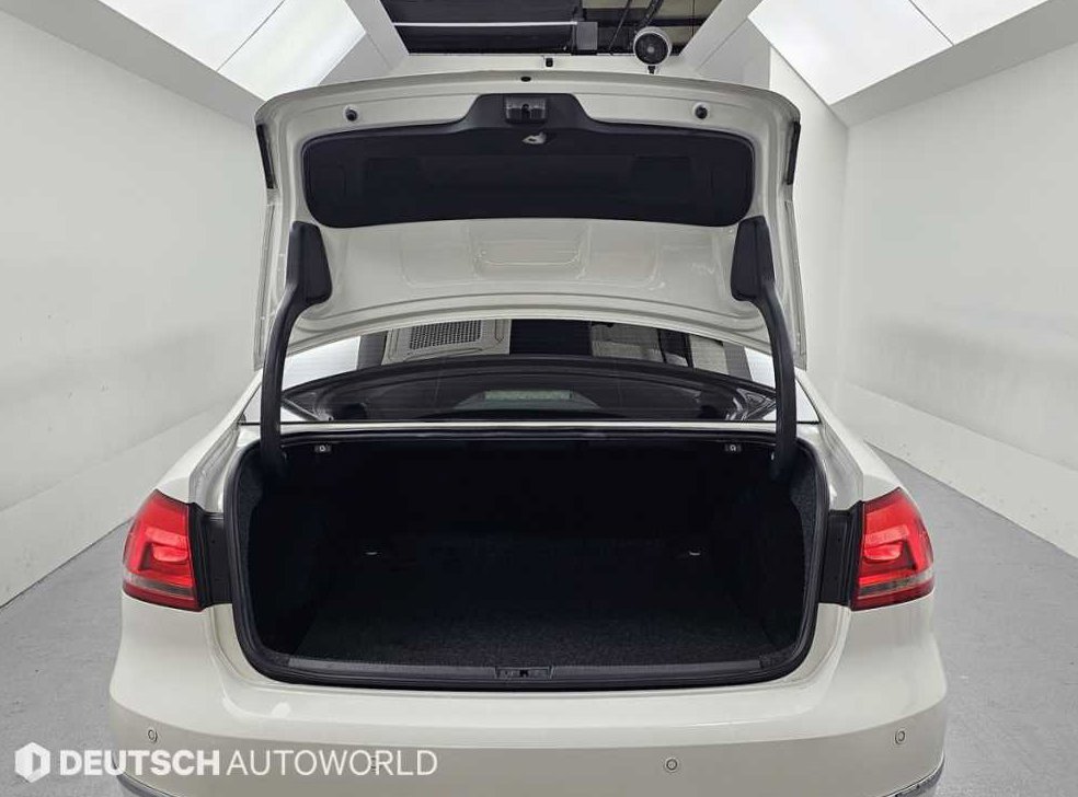 폭스바겐 파사트 2.0 TDI 사진 19
