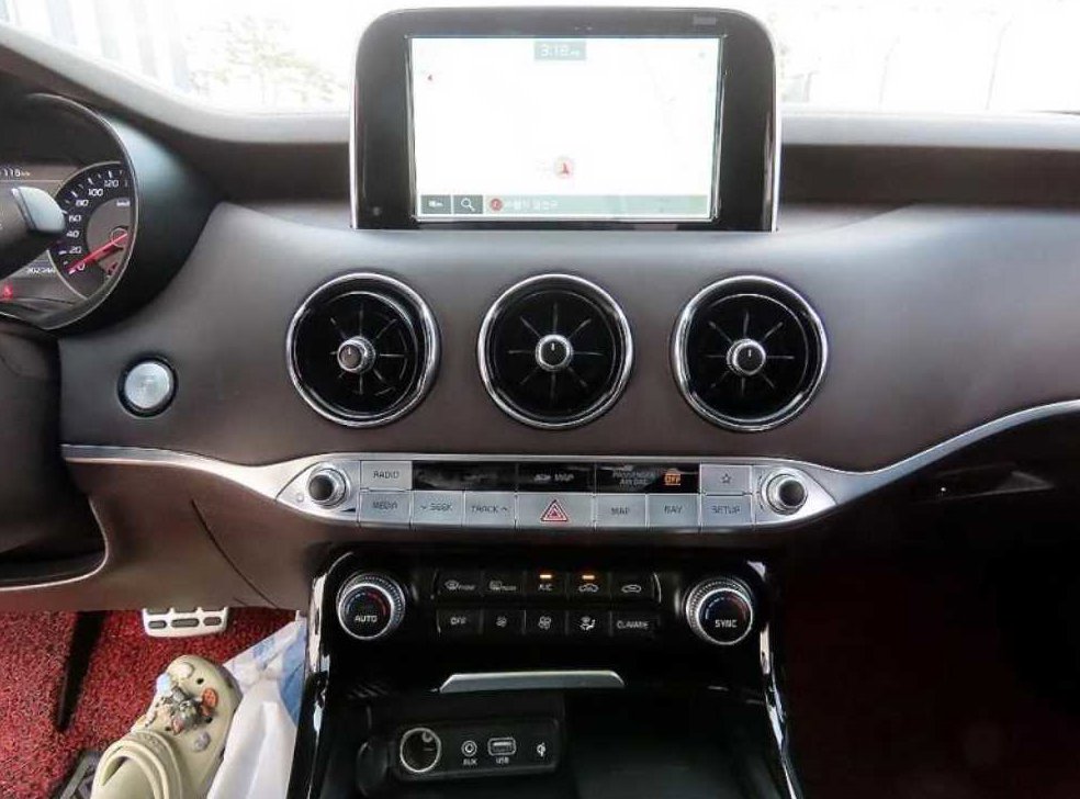 기아 스팅어 가솔린 2.0 터보 2WD 사진 13