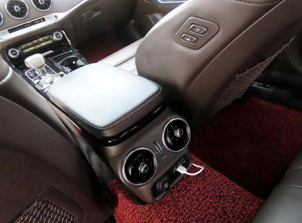 기아 스팅어 가솔린 2.0 터보 2WD 사진 15