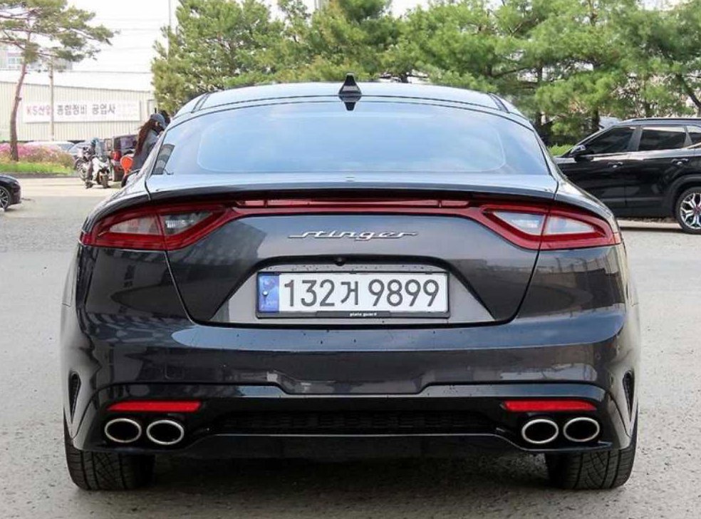 기아 스팅어 가솔린 2.0 터보 2WD 사진 4