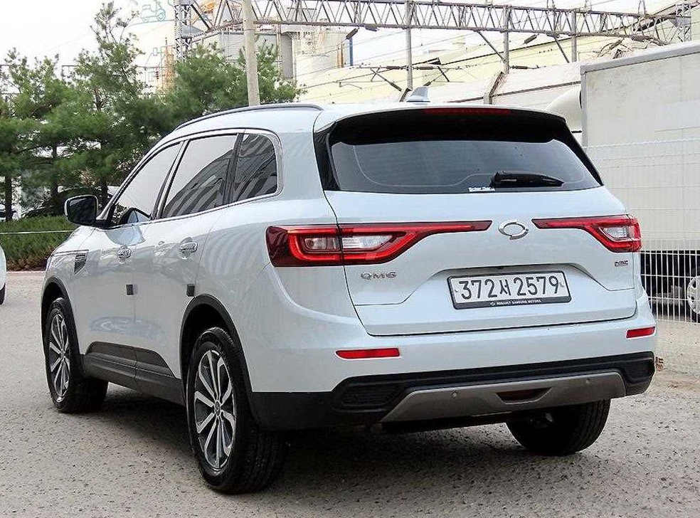 르노코리아(삼성) QM6 가솔린 2.0 GDe RE 2WD 사진 3