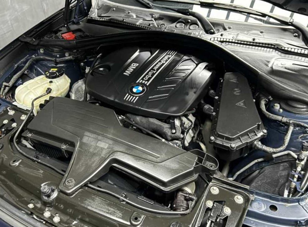 BMW 그란투리스모 GT 320D xDrive 사진 18